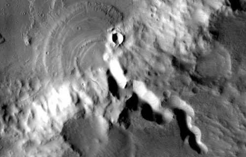 Forr�s: NASA, JPL, MSSS
