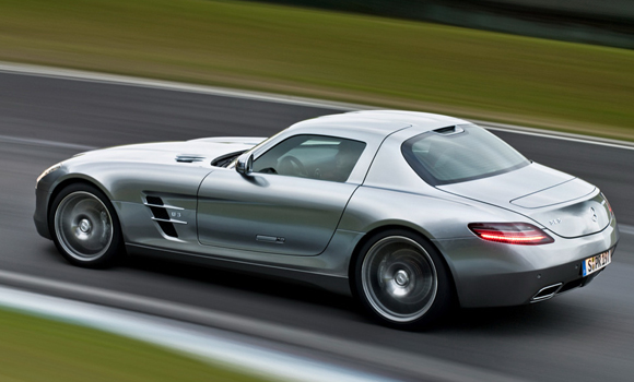 Forrás: Mercedes-Benz Forrás: Mercedes-Benz