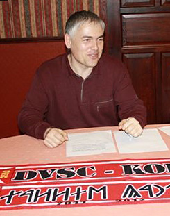 Forrás: dvsckezilabda.hu Forrás: dvsckezilabda.hu