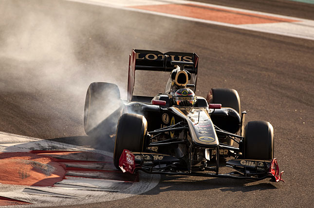 Forrás: Lotus Forrás: Lotus